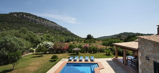 caragola_-_swimming_pool_09_2400x1600.jpg Holiday villas in Mallorca