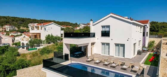 dji_0002.jpg Villas in Croatia