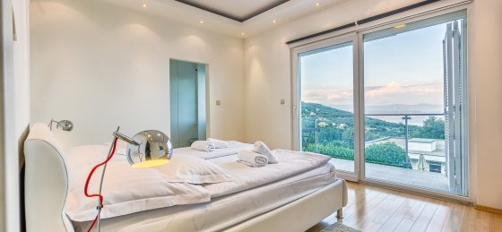 Book a villa in Rijeka Region