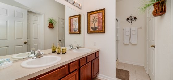 Villa rentals in Windsor Hills