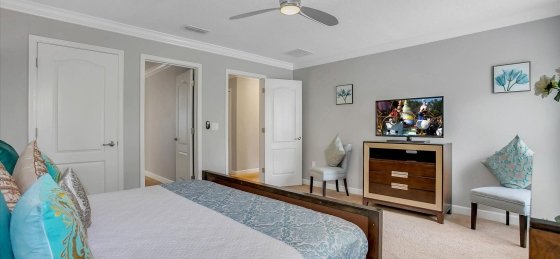 Book a villa in Paradise Palms Resort