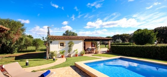 juanito_-_swimming_pool_04.jpg Holiday home in Balearic Islands villa booking