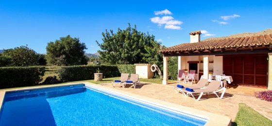 juanito_-_swimming_pool_05.jpg Villa in Mallorca to rent
