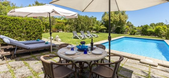 Book a villa in Pollensa