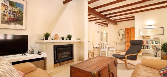 odile_-_saloon_01_2023_2400x1600.jpg Villa holidays in Spain