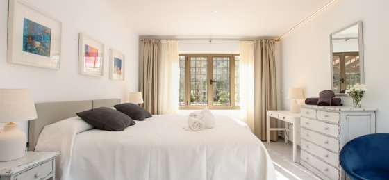 papa_-_bedroom_1-1_2023_sf.jpg Villas in Spain