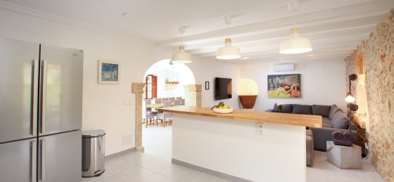 papa_-_kitchen_03_2023_sf.jpg Villa rentals in Balearic Islands