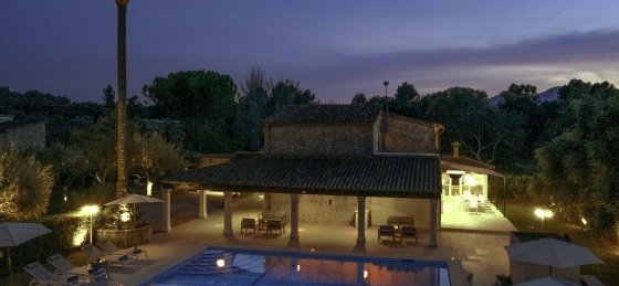 papa_-_swimming_pool_ns_04_2023_sf.jpg Villa holidays in Pollensa