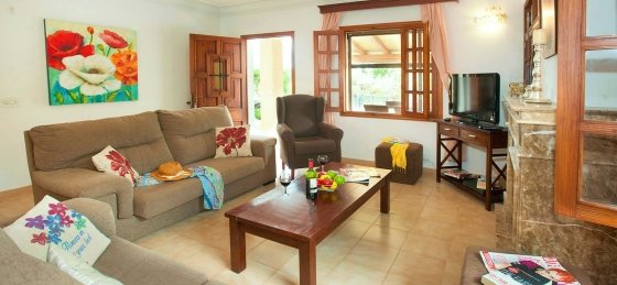 12.jpg Book a villa in Mallorca