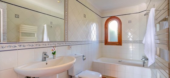 42.jpg Book a villa holiday in Balearic Islands