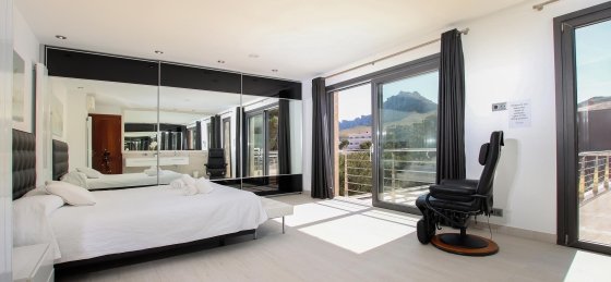 cavall_-_bedroom_1-2_2023_2400x1600.jpg Villas in Balearic Islands