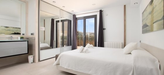 cavall_-_bedroom_2-1_2023_2400x1600.jpg Villa in Mallorca to rent