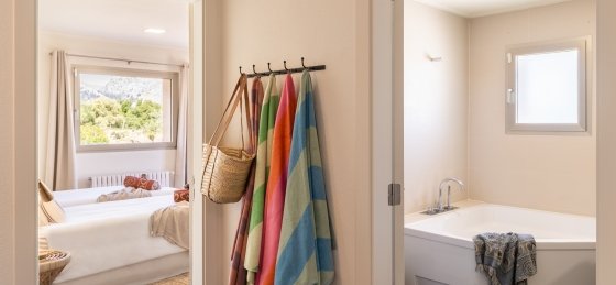 finca_es_costes_prestige_villas_025.jpg Villa holidays in Spain