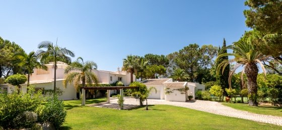 Holiday home in Quinta do Lago villa booking