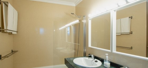 villa_vista_reina_-_bath_tub.jpg Villa in Playa Blanca to rent