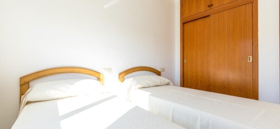 xiprer_-_bedroom_2-2_2400x1600.jpg Villa rentals in Mallorca