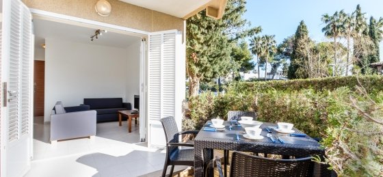 xiprer_-_terrace_1_2400x1600.jpg Villas in Mallorca