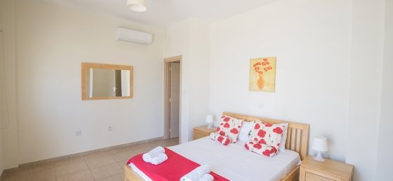 14.jpg Book a villa holiday in Protaras