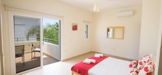 15.jpg Book a villa in Cyprus