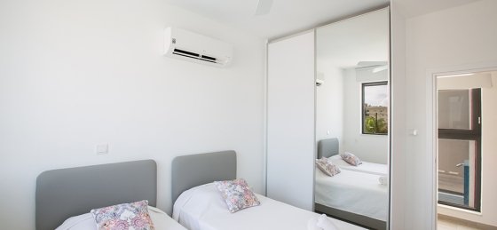 15.jpg Book a villa holiday in Protaras