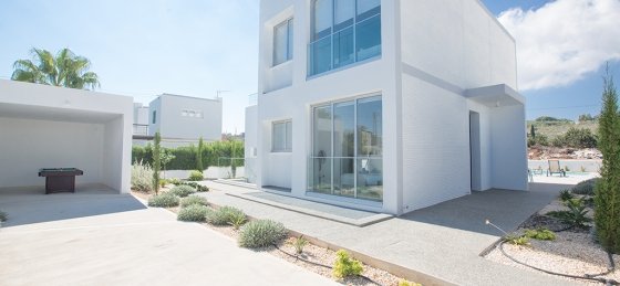 24.jpg Book a villa holiday in Protaras