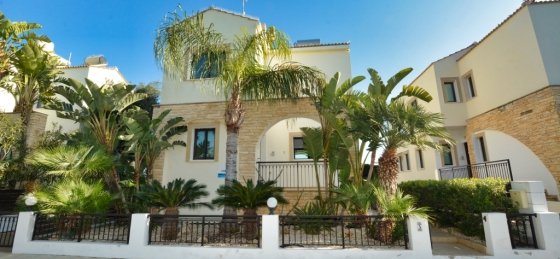 28.jpg Book a villa holiday in Cyprus