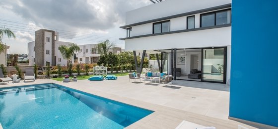 2.jpg Villas in Cyprus