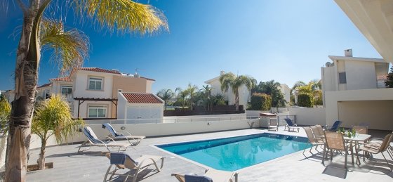 3.jpg Villa rentals in Cyprus