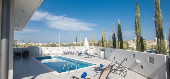 3.jpg Holiday home in Cyprus villa booking