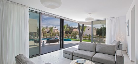 9.jpg Book a villa in Protaras