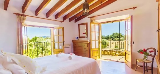 toni_updated_9.jpg Book a villa holiday in Balearic Islands