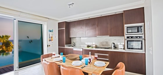 villa_seaview_retouched_10.jpg Book a villa holiday in Cyprus