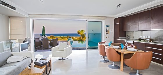 villa_seaview_retouched_2.jpg Villa rentals in Cyprus