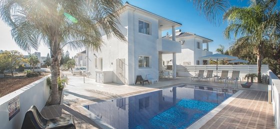 1.jpg Villas in Cyprus