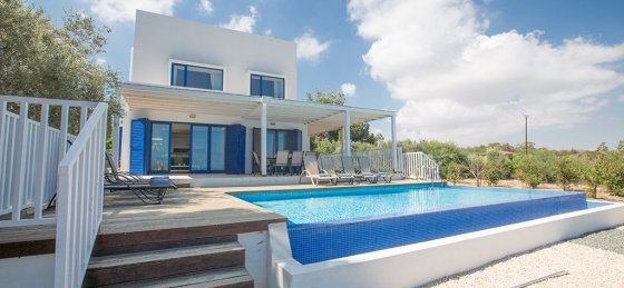 2.jpg Villas in Cyprus