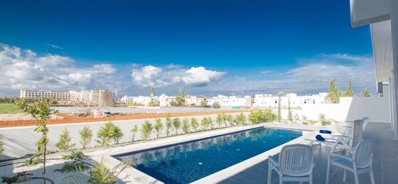 Villa rentals in Protaras