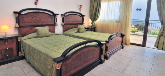 12.jpg Book a villa holiday in Coral Bay