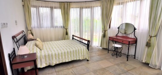 14.jpg Villas in Cyprus