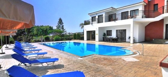 27.jpg Book a villa in Paphos