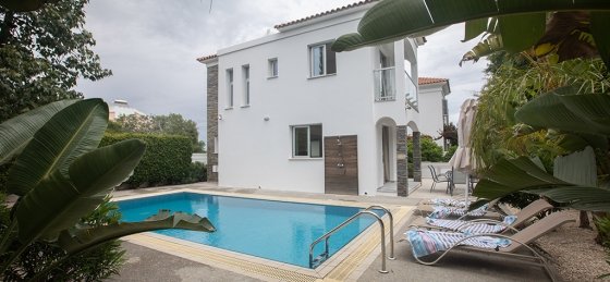 2.jpg Villas in Protaras