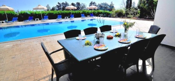 30.jpg Holiday home in Coral Bay villa booking