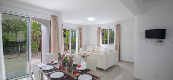 8.jpg Book a villa holiday in Protaras