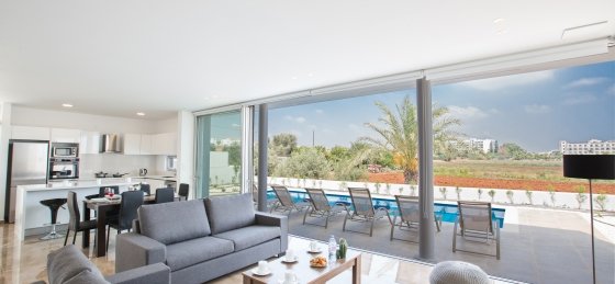 8.jpg Villa holidays in Cyprus