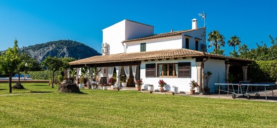 Book a villa holiday in Spain