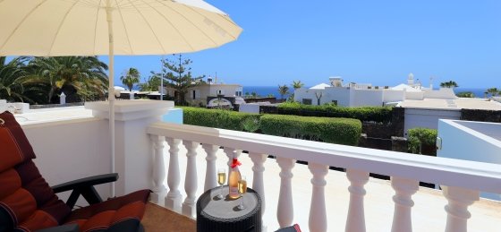 antares-roof_terrace-1.jpg Holiday home in Lanzarote villa booking