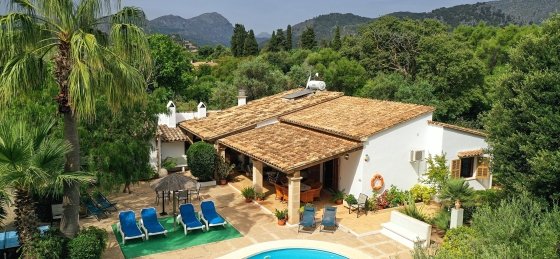 mar_-_swimming_pool_04_2400x1600.jpg Villas in Pollensa