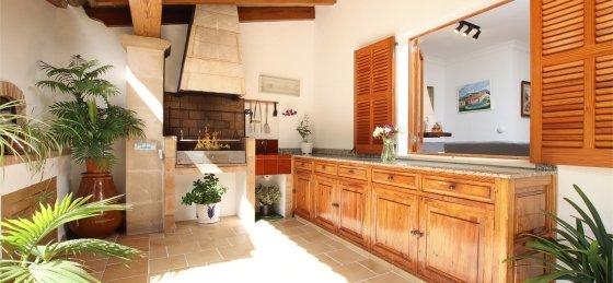 mar_-_xterior_bbq_01_2400x1600.jpg Holiday villas in Spain