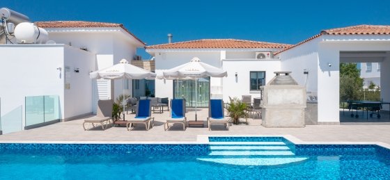 va-112.jpg Villa in Coral Bay to rent