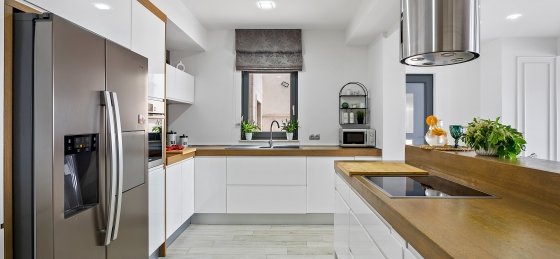 Villa holidays in Omis